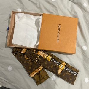 Louis Vuitton Monogram Bandeau